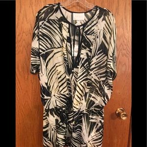 Med Analili romper. Navy, cream, yellow. NWT